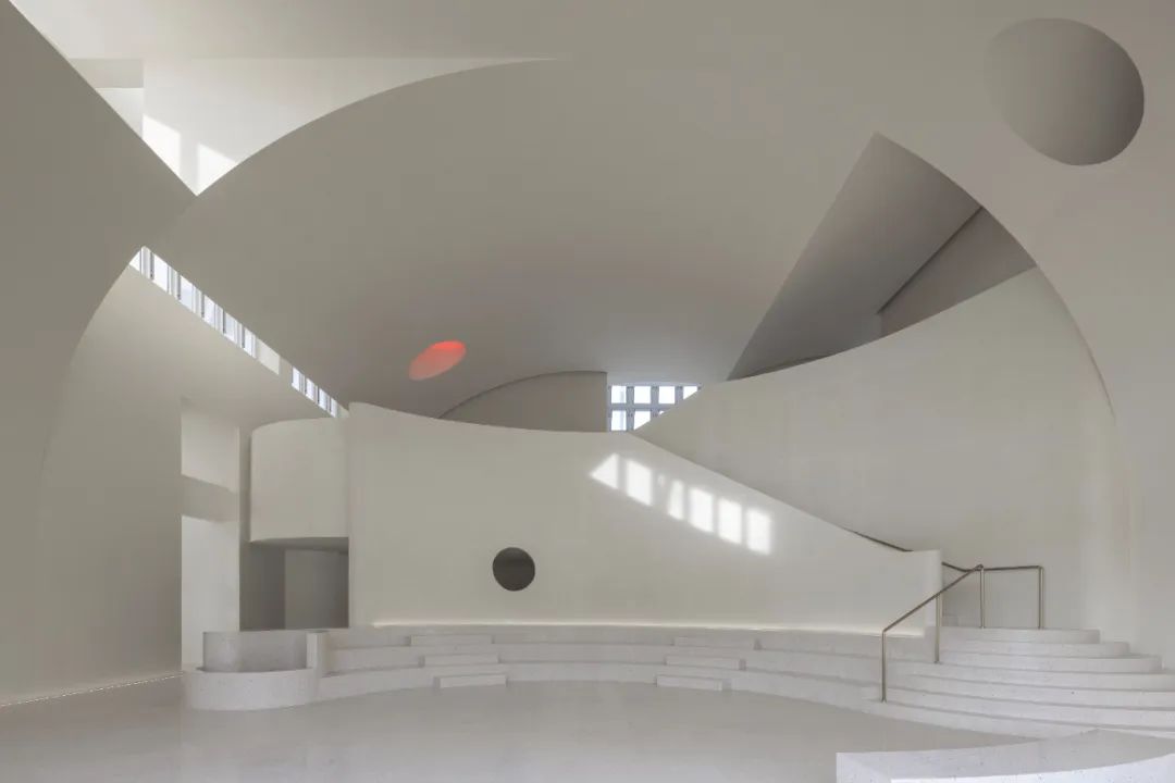 玉山岚峰 正大太阳河咖啡小镇艺术中心丨中国海口丨Wutopia Lab俞挺-5