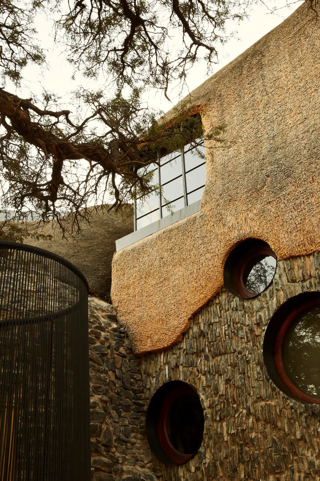 自然之居,童话之美——有机建筑的人与自然和谐共处-67