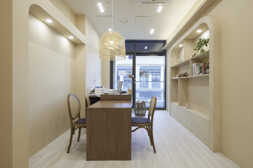 简约设计打造 20 平米高效健身中心-5