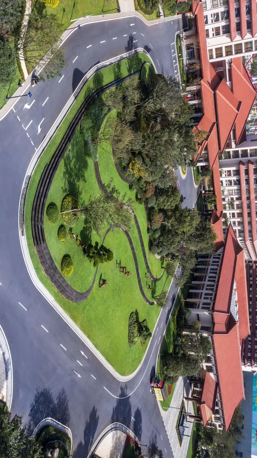 古滇文明的重现 | 昆明古滇名城皇冠假日酒店设计解析-32