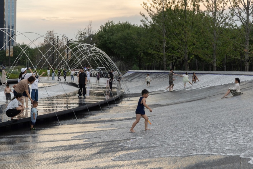 郑州郑东万象城景观设计丨中国郑州丨PLAND博度景观设计(上海)有限公司-24