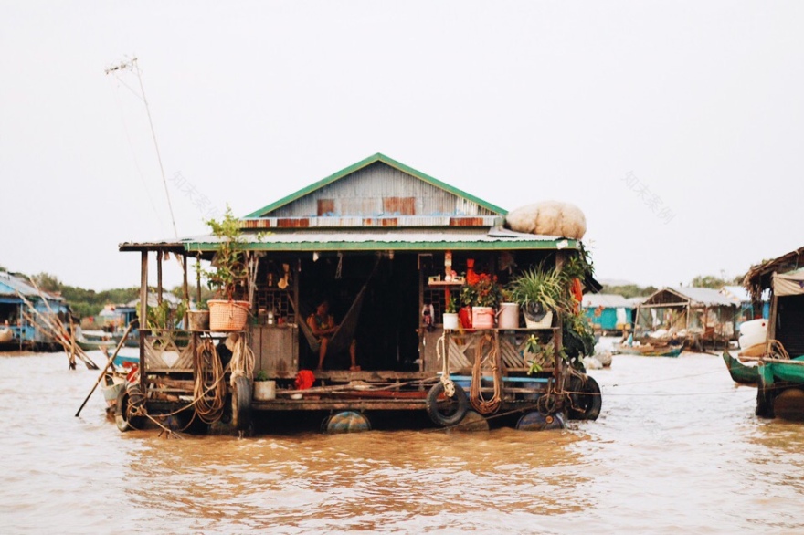 柬埔寨洞里萨湖居民生活-2