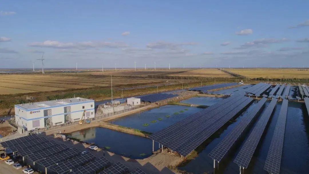 上海宝冶承建的禄丰市桃园220MW光伏电站项目成功并网-72