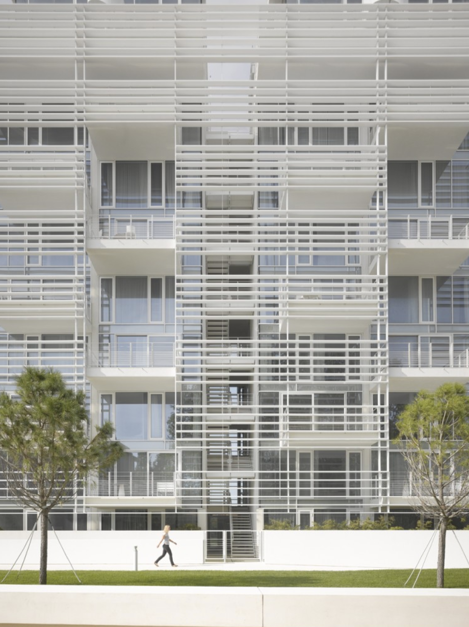 Jesolo Lido Condominium  Richard Meier-5