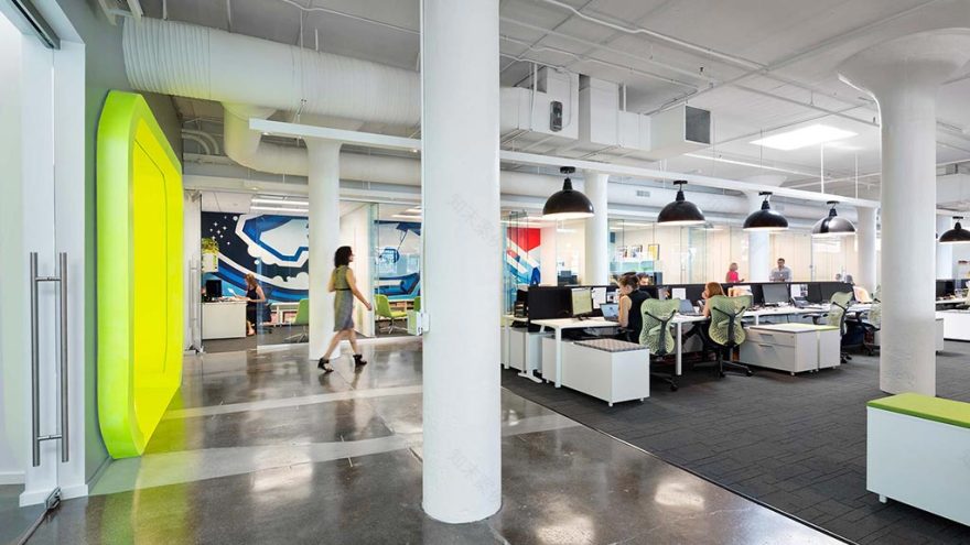 蜕变传奇 | 从工业遗址到创意巅峰的办公室设计-2