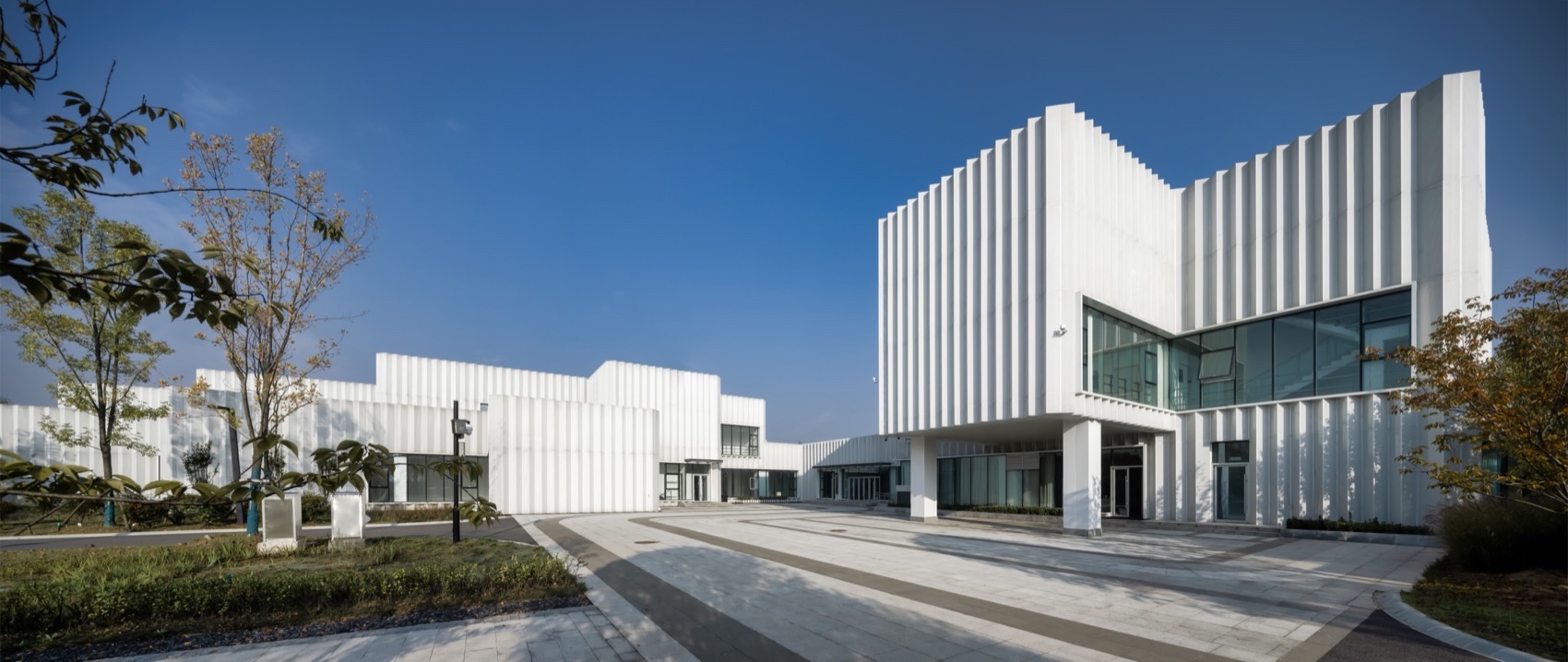 南阳世界月季大观园科研办公楼丨中国南阳丨北林风景建筑研究中心-27