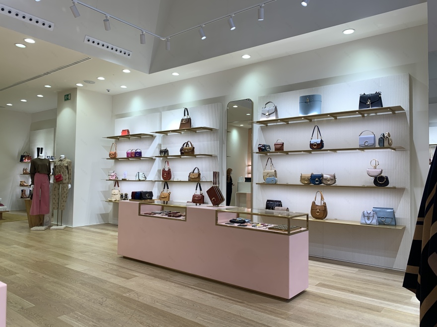 Chloé精品店视觉陈列与橱窗设计项目丨西班牙马德里-28