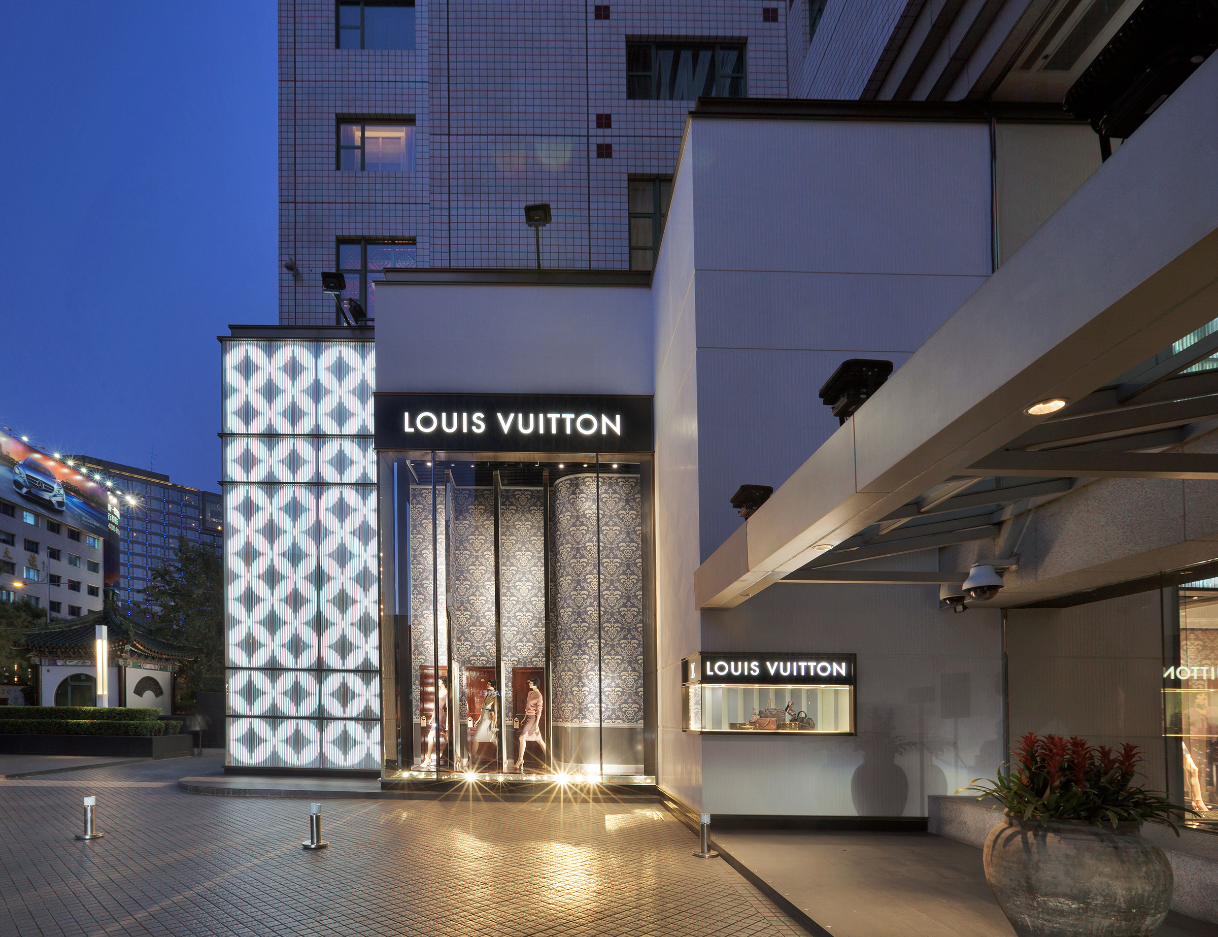 Louis Vuitton Beijing Peninsula -0
