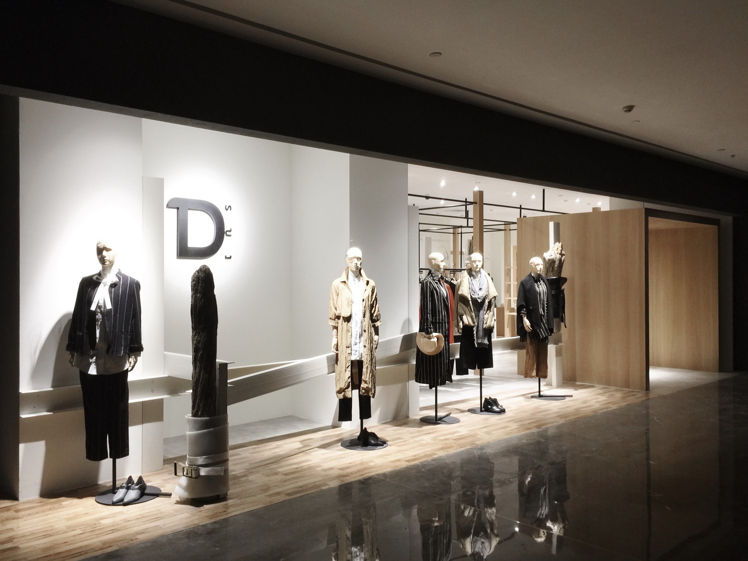 Dins flagship store                     -3