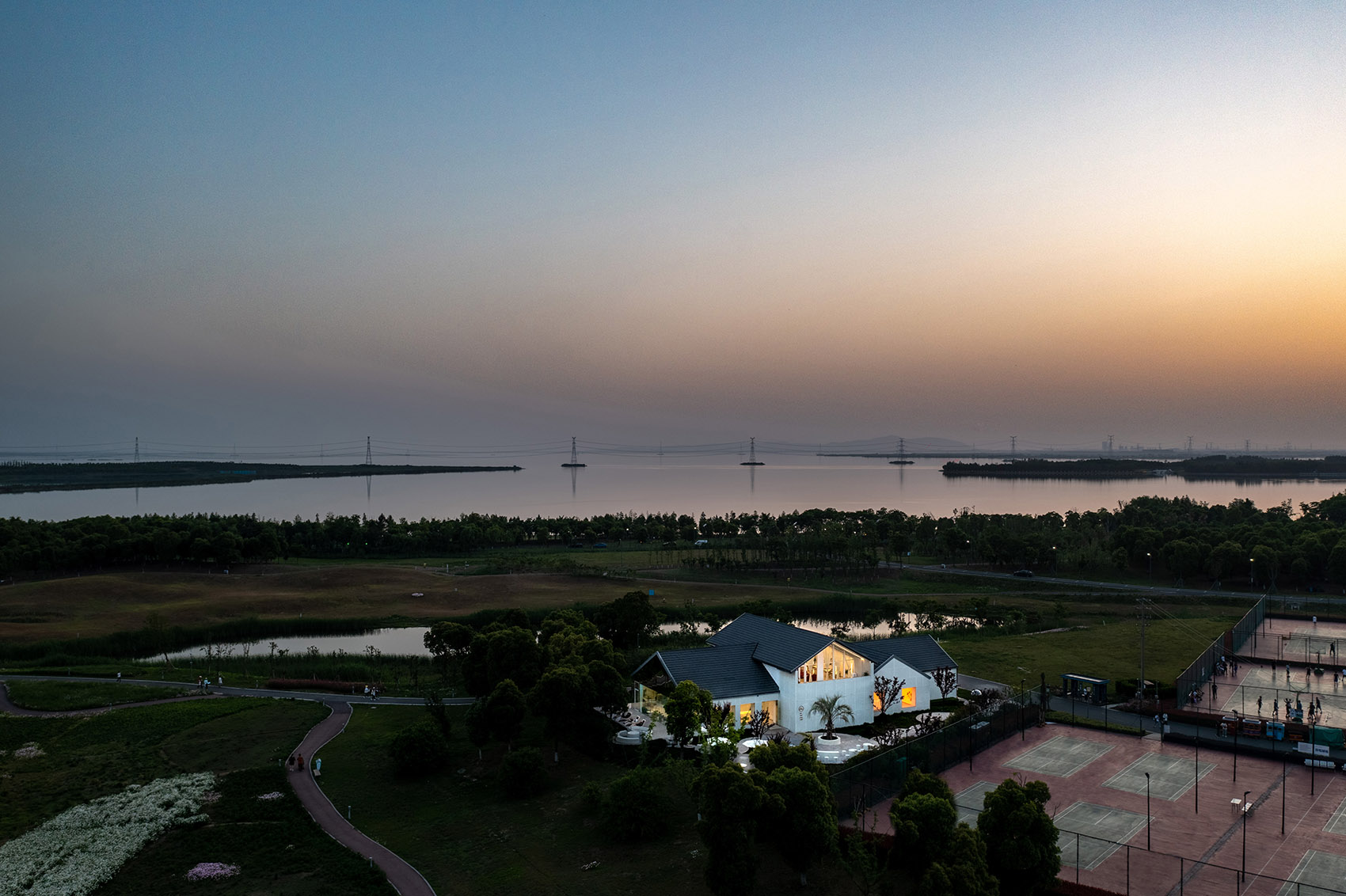 苏州湾体育公园休闲配套 & Lim 咖啡丨中国苏州丨平介设计-62