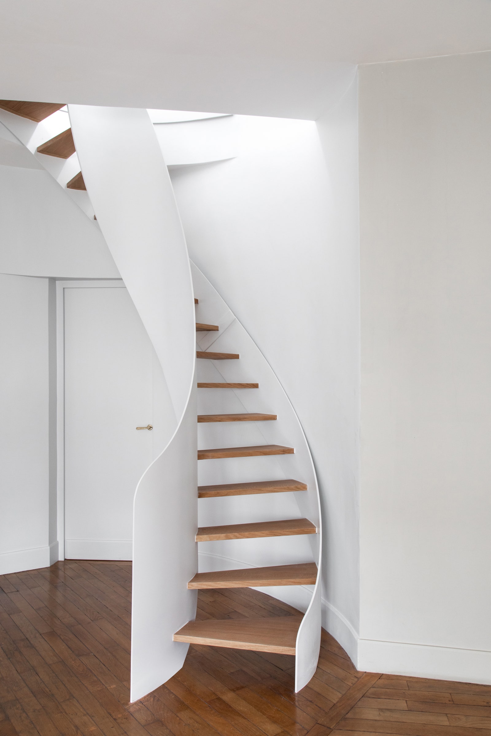 五大创意楼梯设计,打造极致空间利用-11