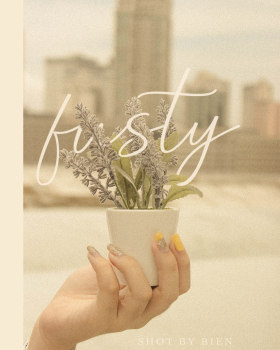 FUSTY