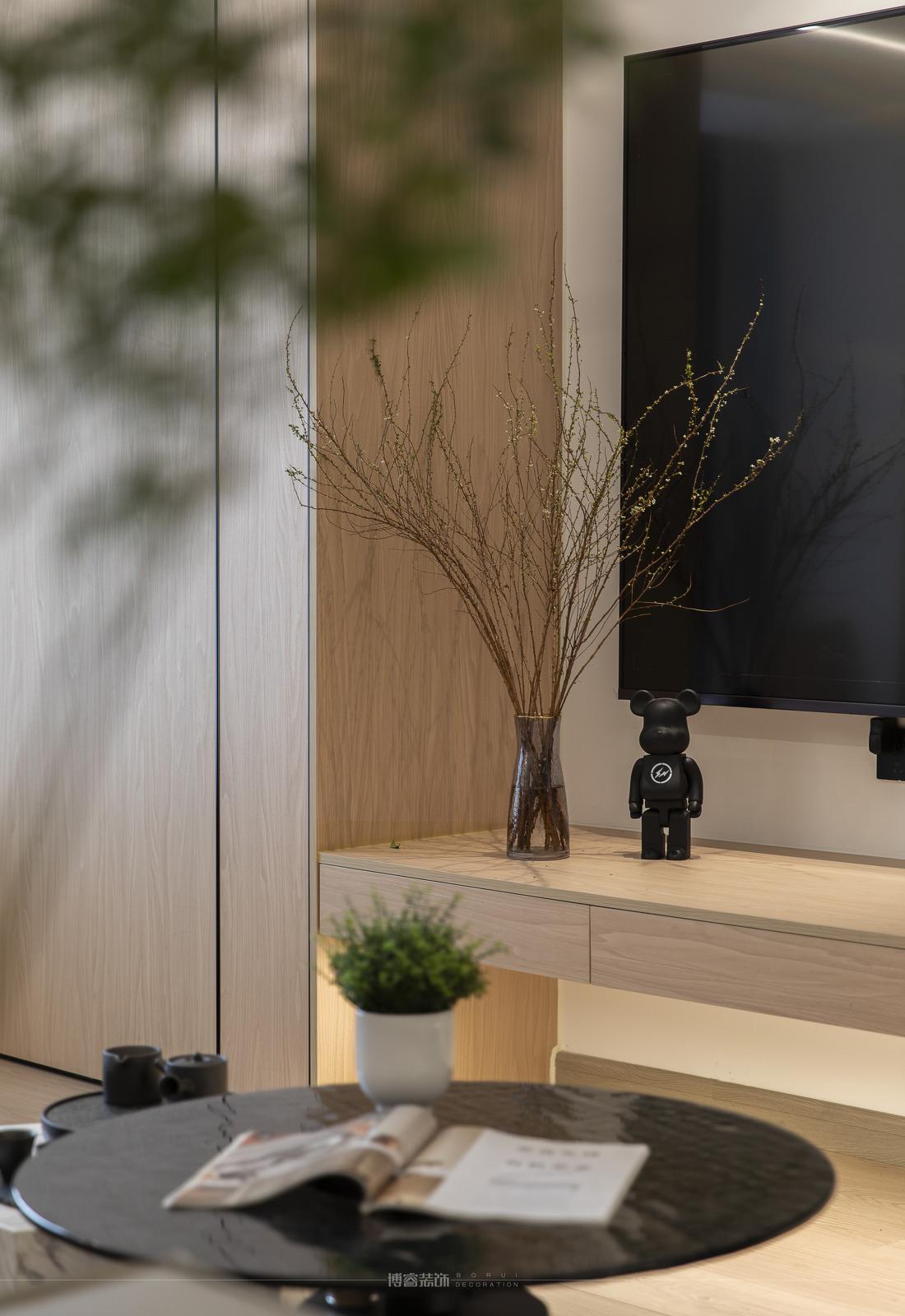 繁华中的宁静 · 现代风治愈系家居设计-16