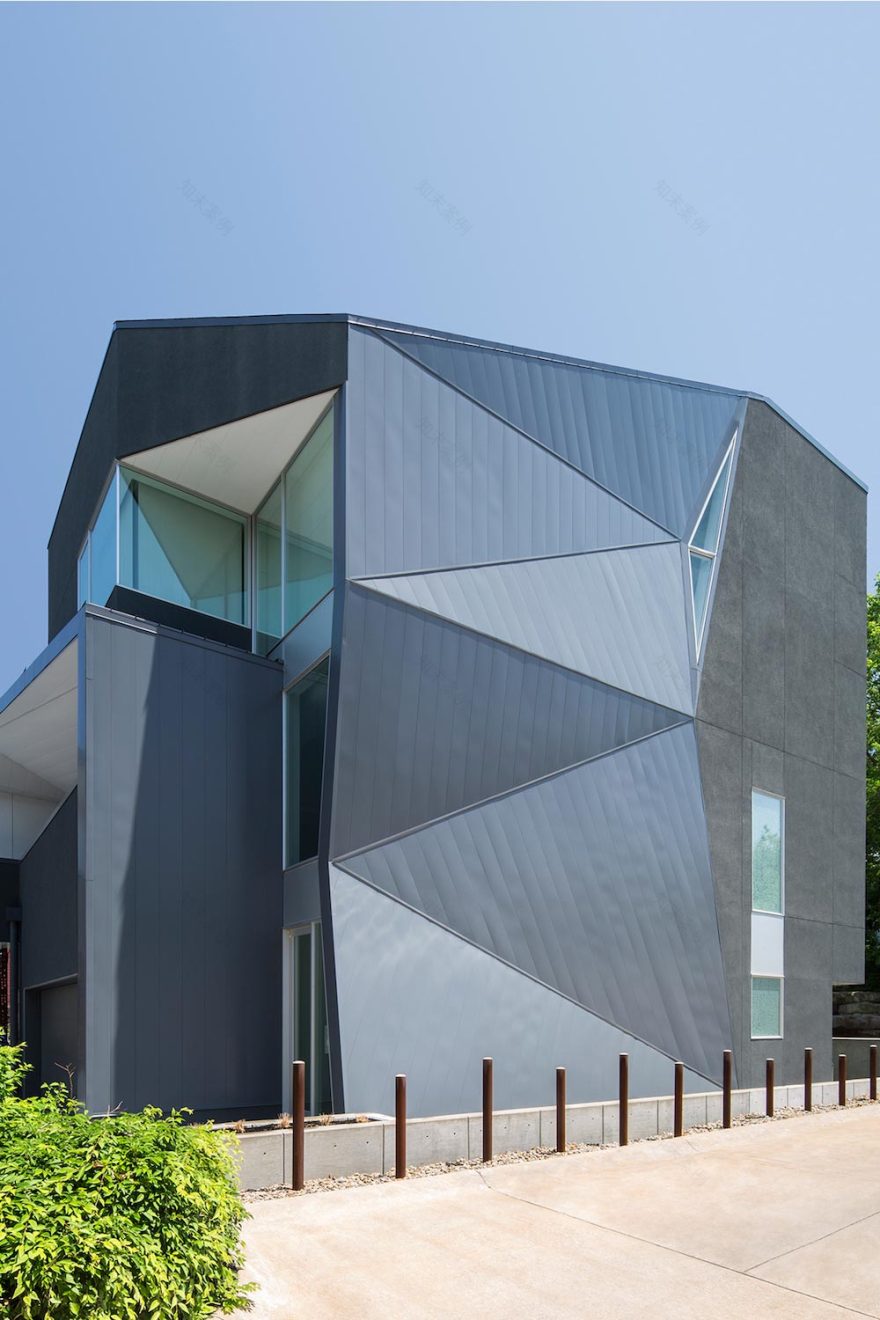 罗伯特·马施克建筑师打造的城市中的私密住宅-13