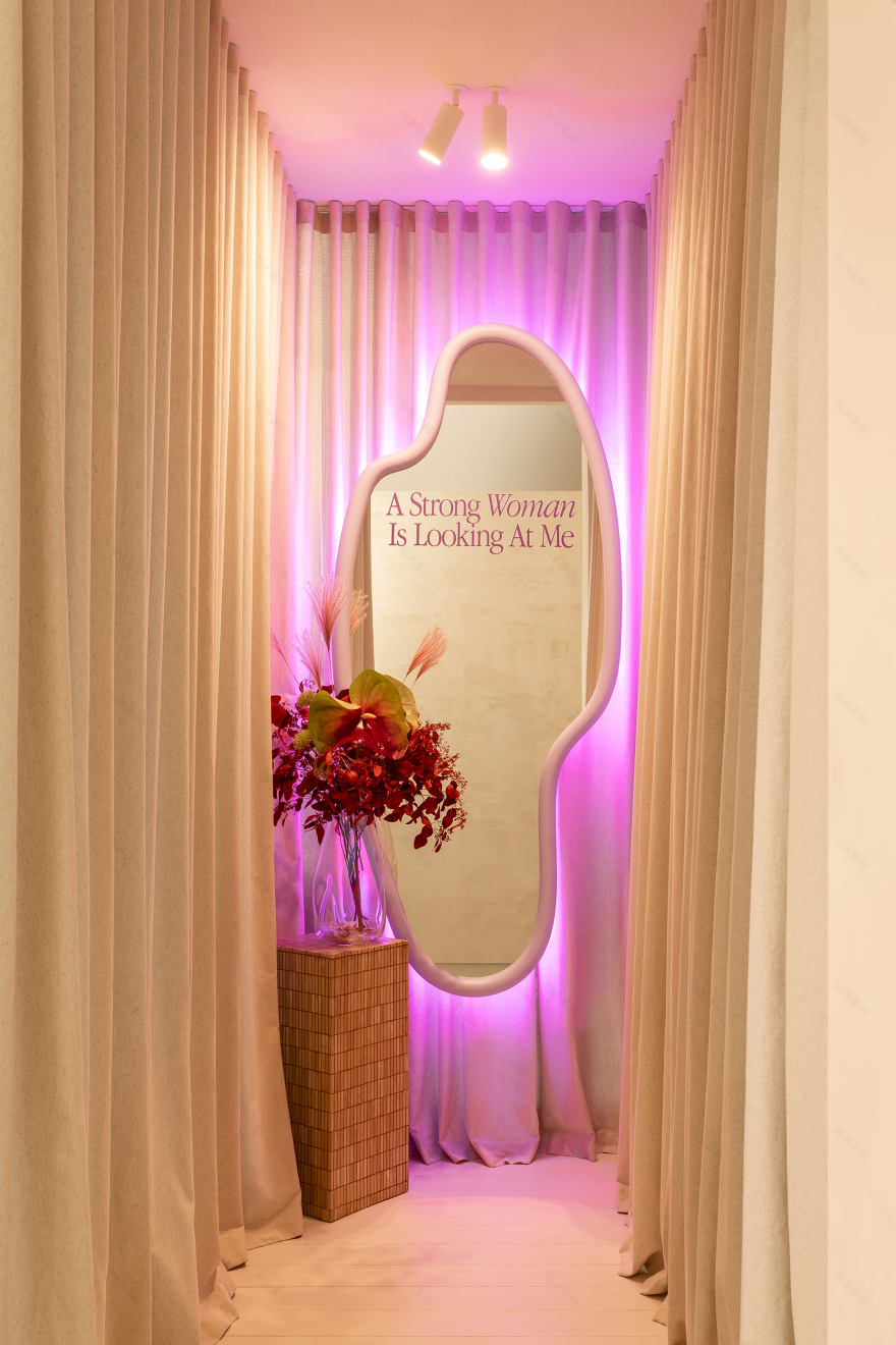 整体瑜伽工作室丨乌克兰基辅-10