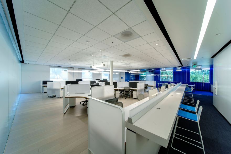 DocMagic · RA·DA 办公室 · 科技企业的功能性与美学设计-8