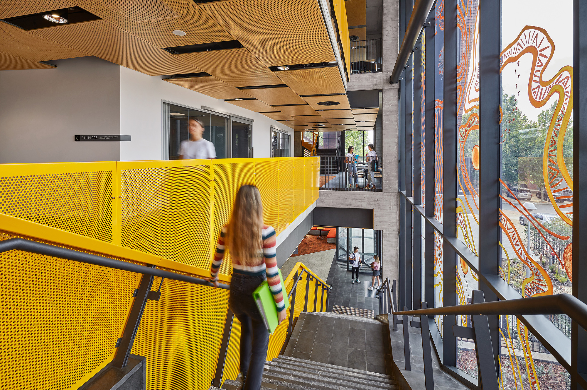 Curtin University Midland Campus / Lyons + Silver Thomas Hanley-28