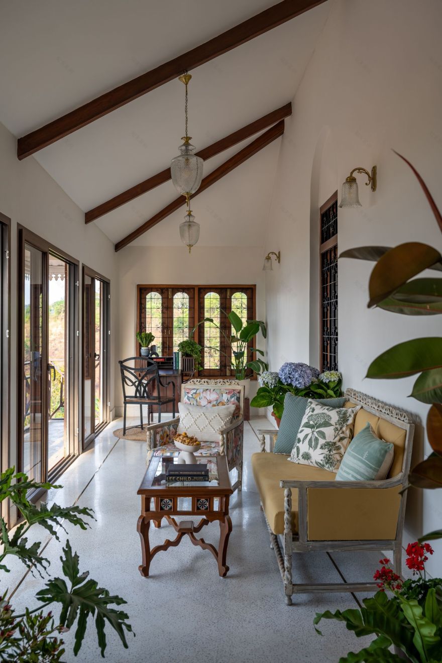 Panchgani遗产住宅改造为季风度假屋丨印度-36