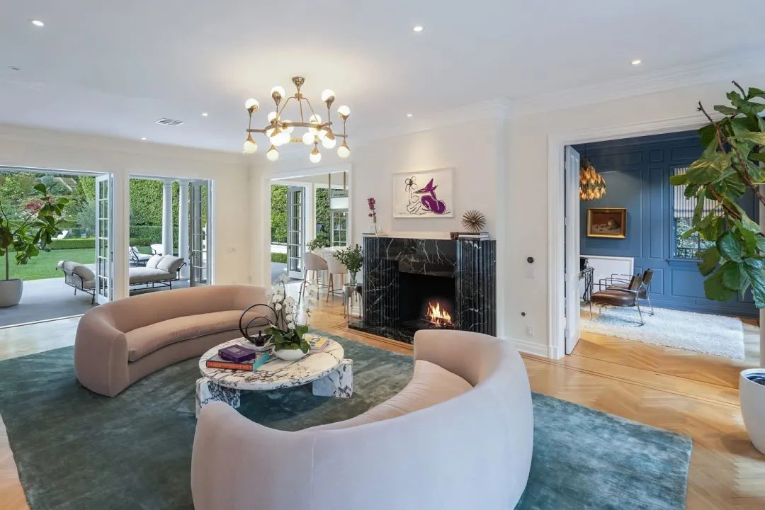 加州马里布悬崖别墅VS比弗利山庄古典大宅哪个是你心中的家园-10