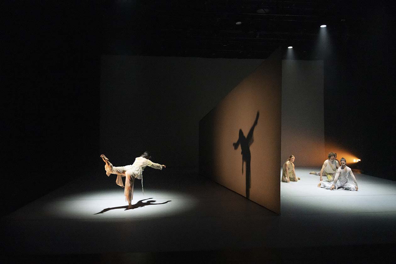 Liminal Spaces Scenography - Dust-1