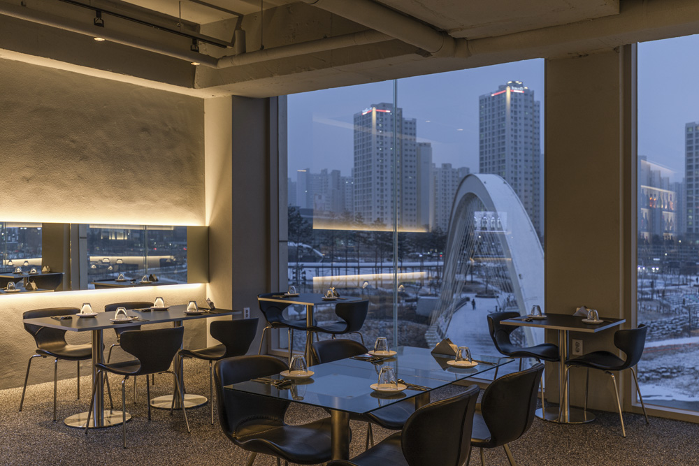 简约照明设计，21 平米小空间的视觉魔法-9