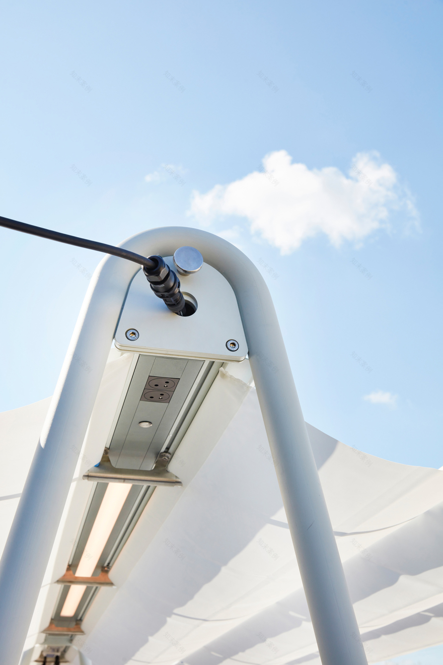 多功能 AMAi 桌 | 室内外皆宜的百变设计-16