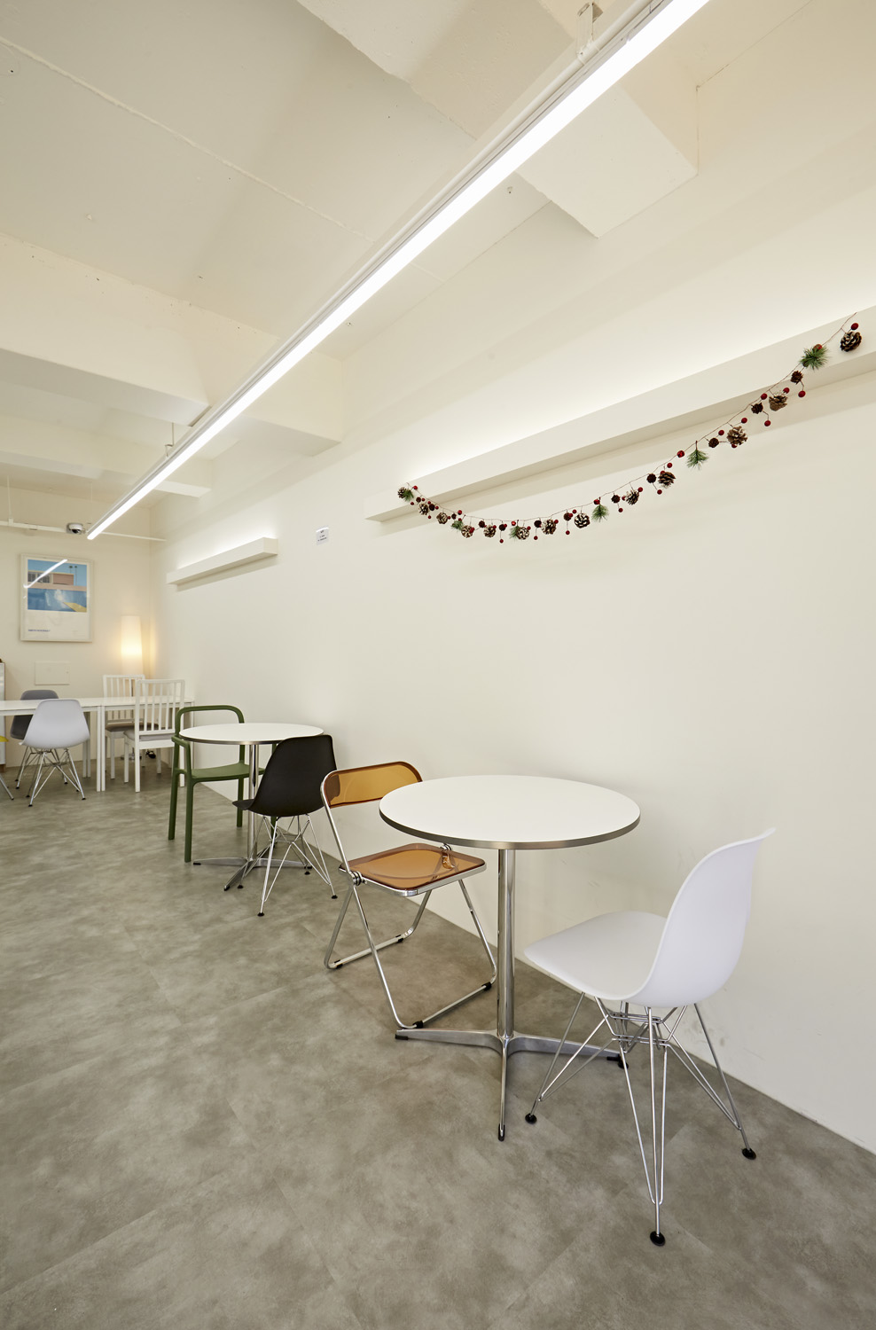 白色梦幻 | 20 平米小空间的精致设计-13