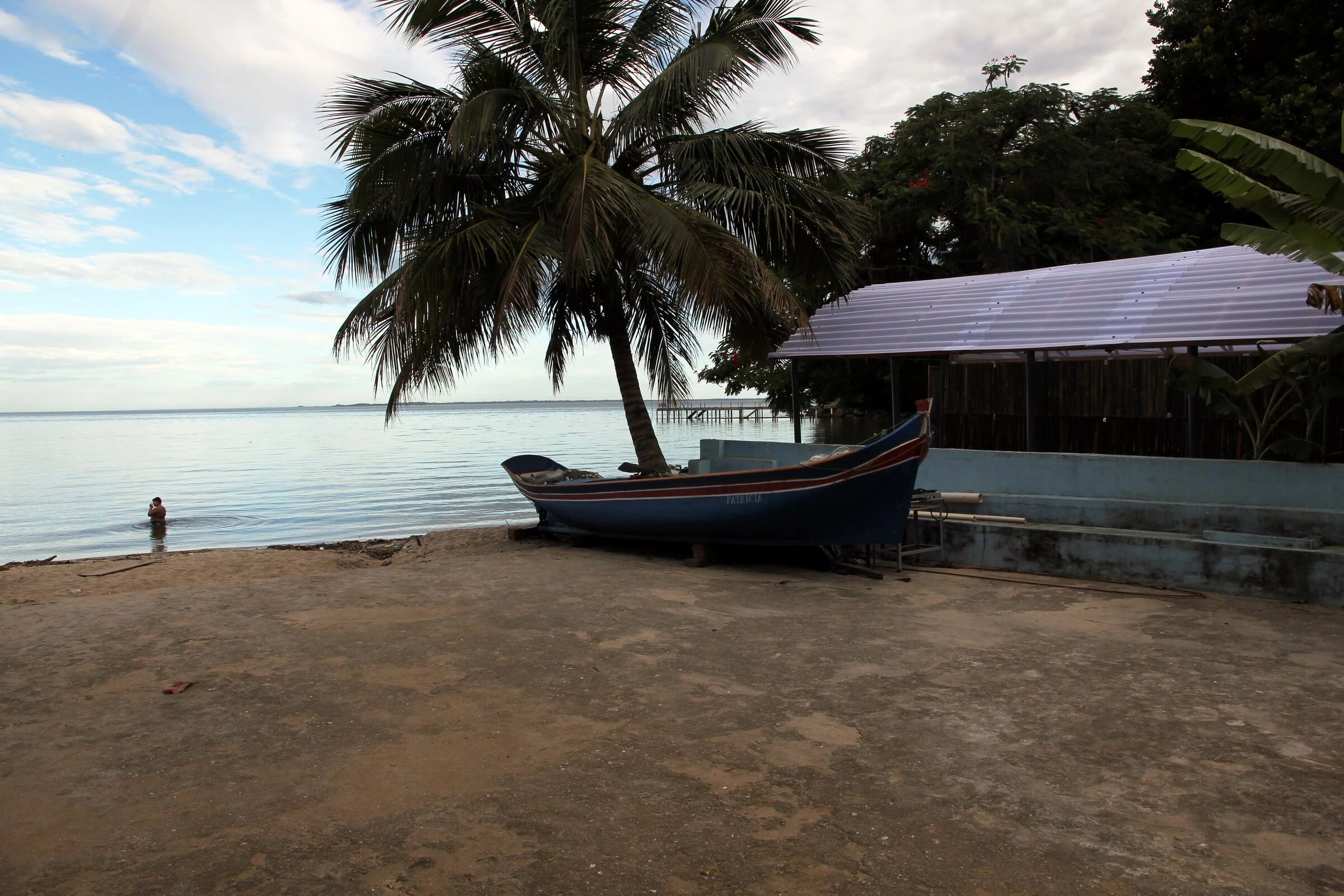 Beach kiosk and boat refuge-22