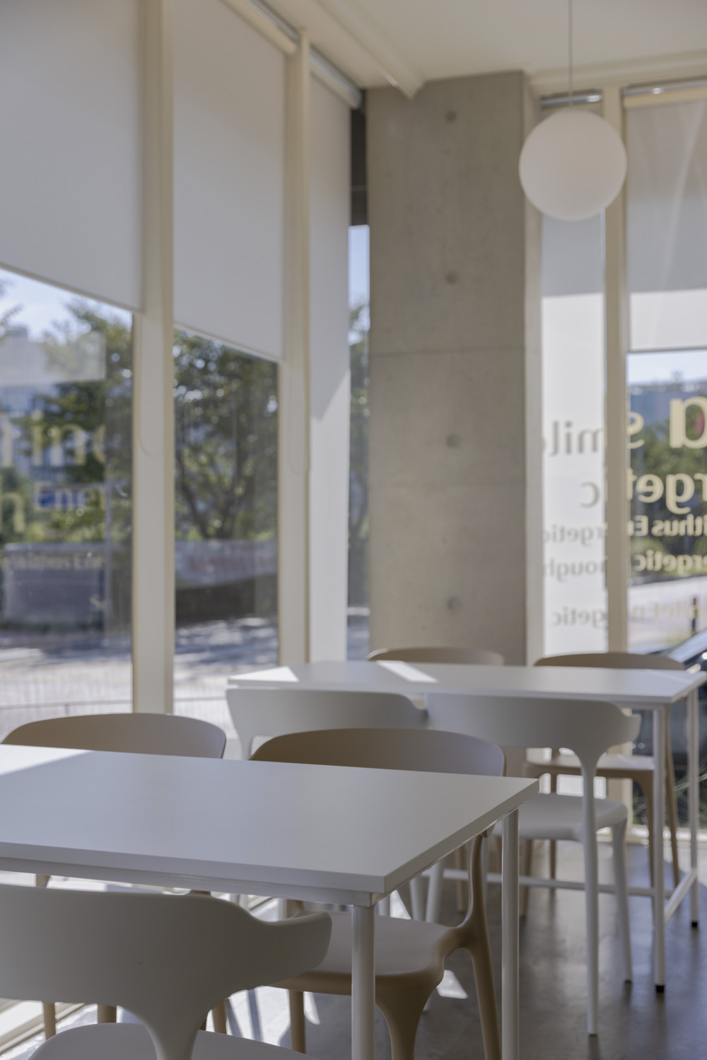 欧洲风格别墅 | 典雅白色调的浪漫演绎-20