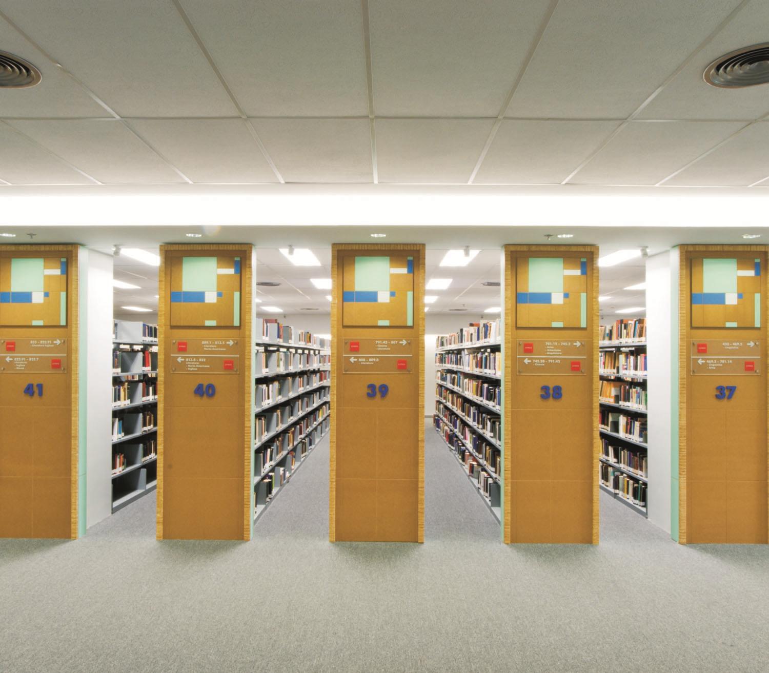 巴西 PUC·RS 大学图书馆 · 创新与传统的完美结合-10