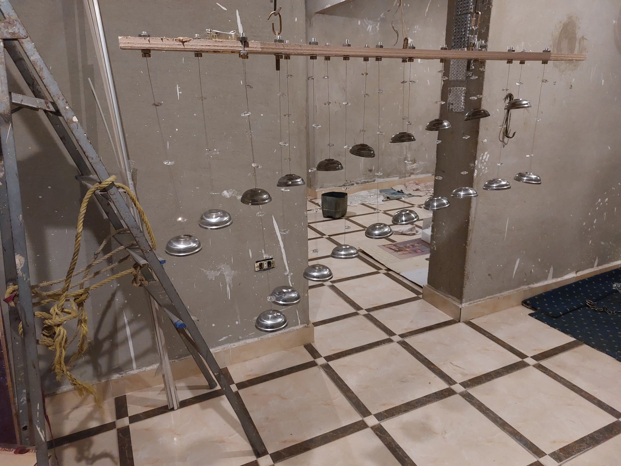 Chromatic Threads An Experimental Glass-Wire Chandelier-5