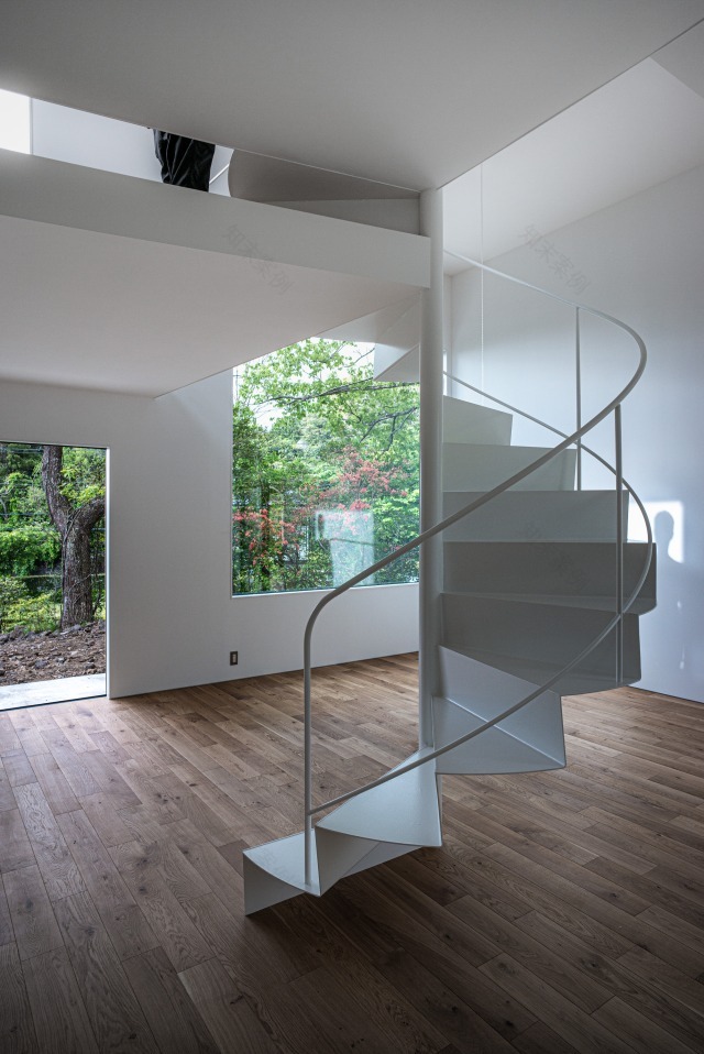 伊豆高原のI邸丨日本静冈丨Florian Busch Architects-46