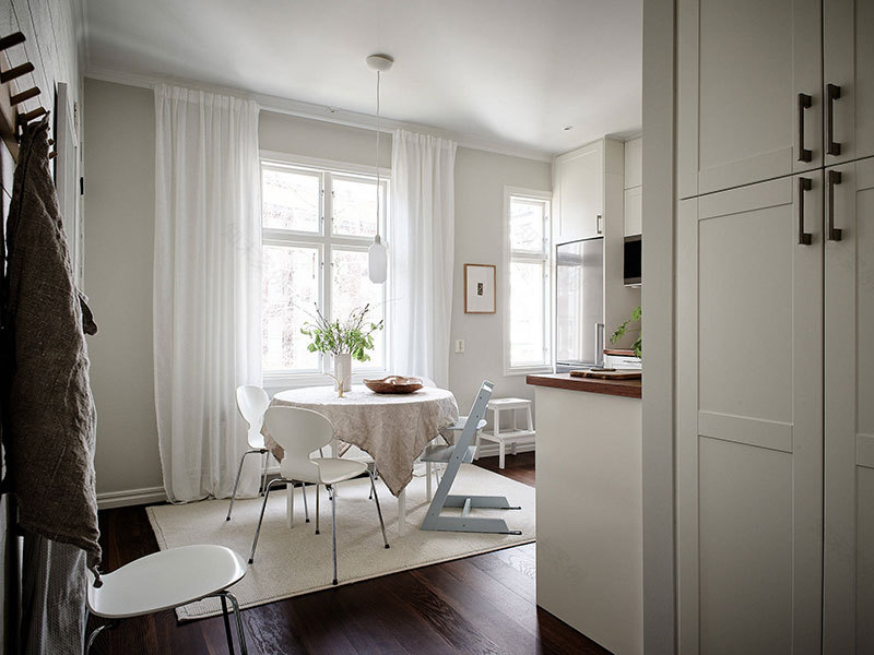 瑞典哥德堡阁楼公寓,屋顶露台与生活空间的巧妙结合-14