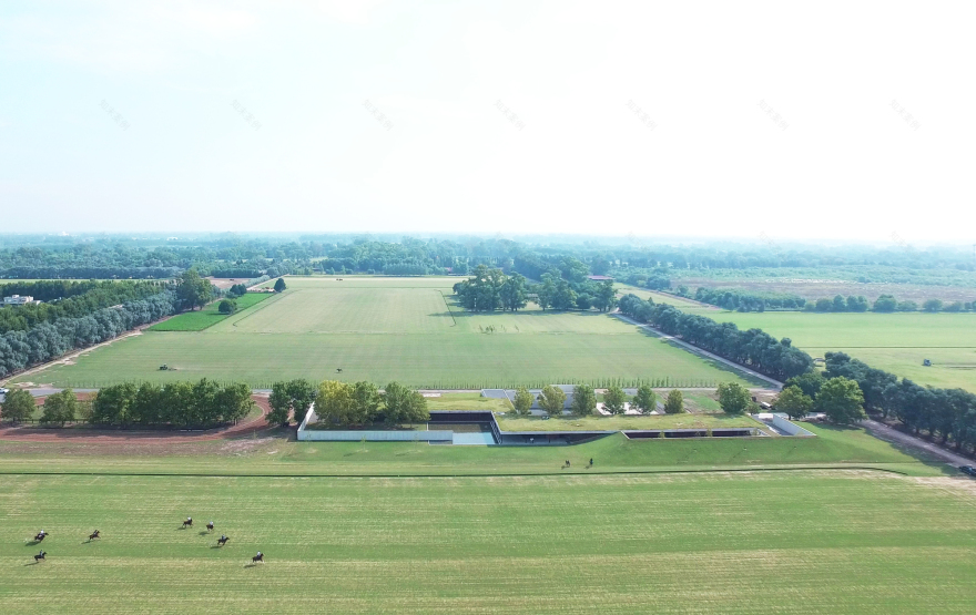 菲格拉斯马球马厩-1