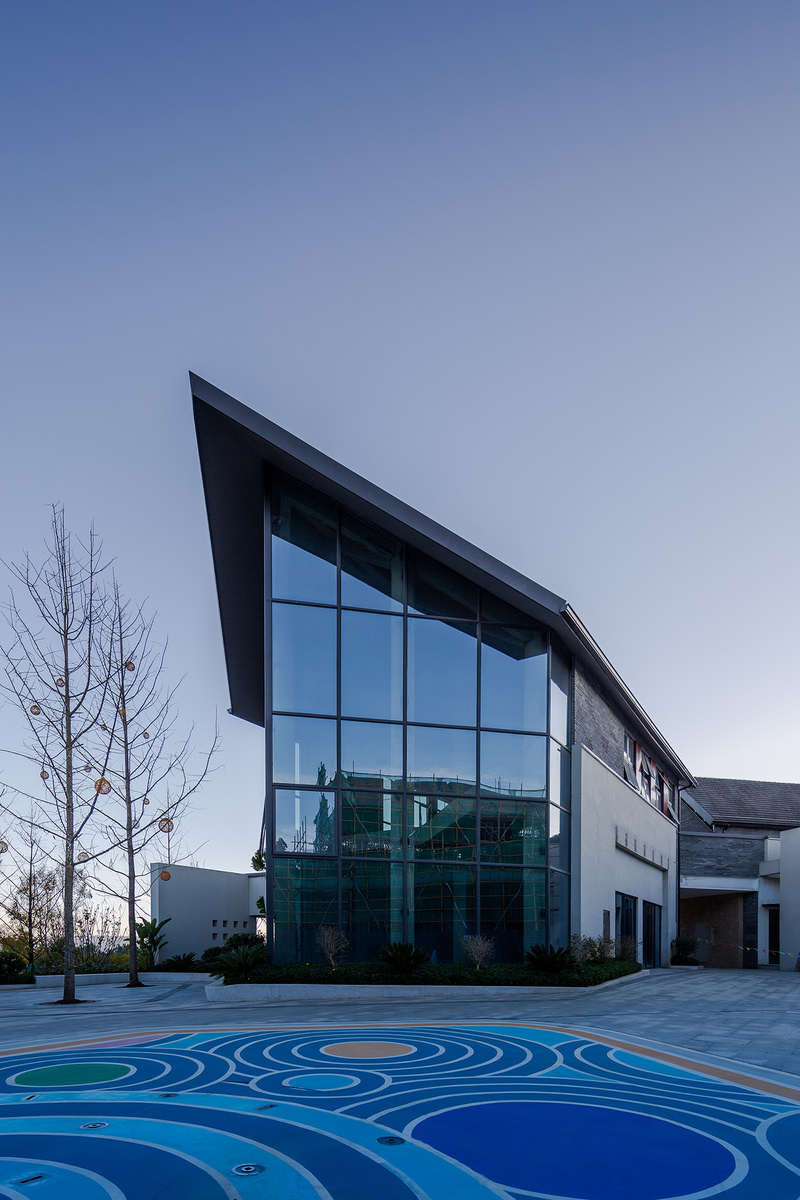 华侨城·梦幻腾冲国际温泉度假小镇丨中国云南-9