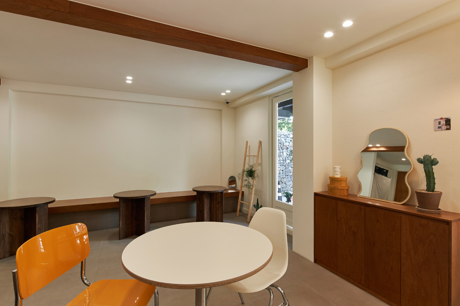 15 坪极简主义家居设计 | 温馨与时尚的完美融合-10