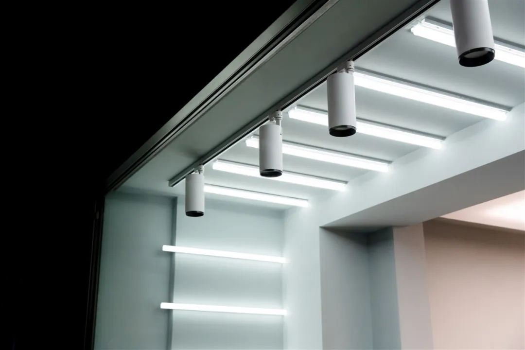 柏林 SHOWZ 展厅设计丨德国柏林-6