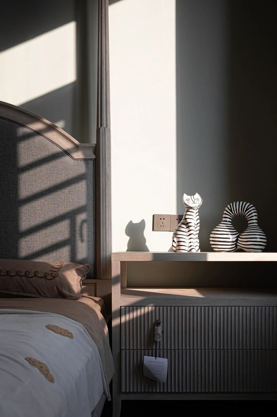 纯粹・极简家 · 现代雅奢住宅设计丨中国合肥丨忠岩优品空间设计-56