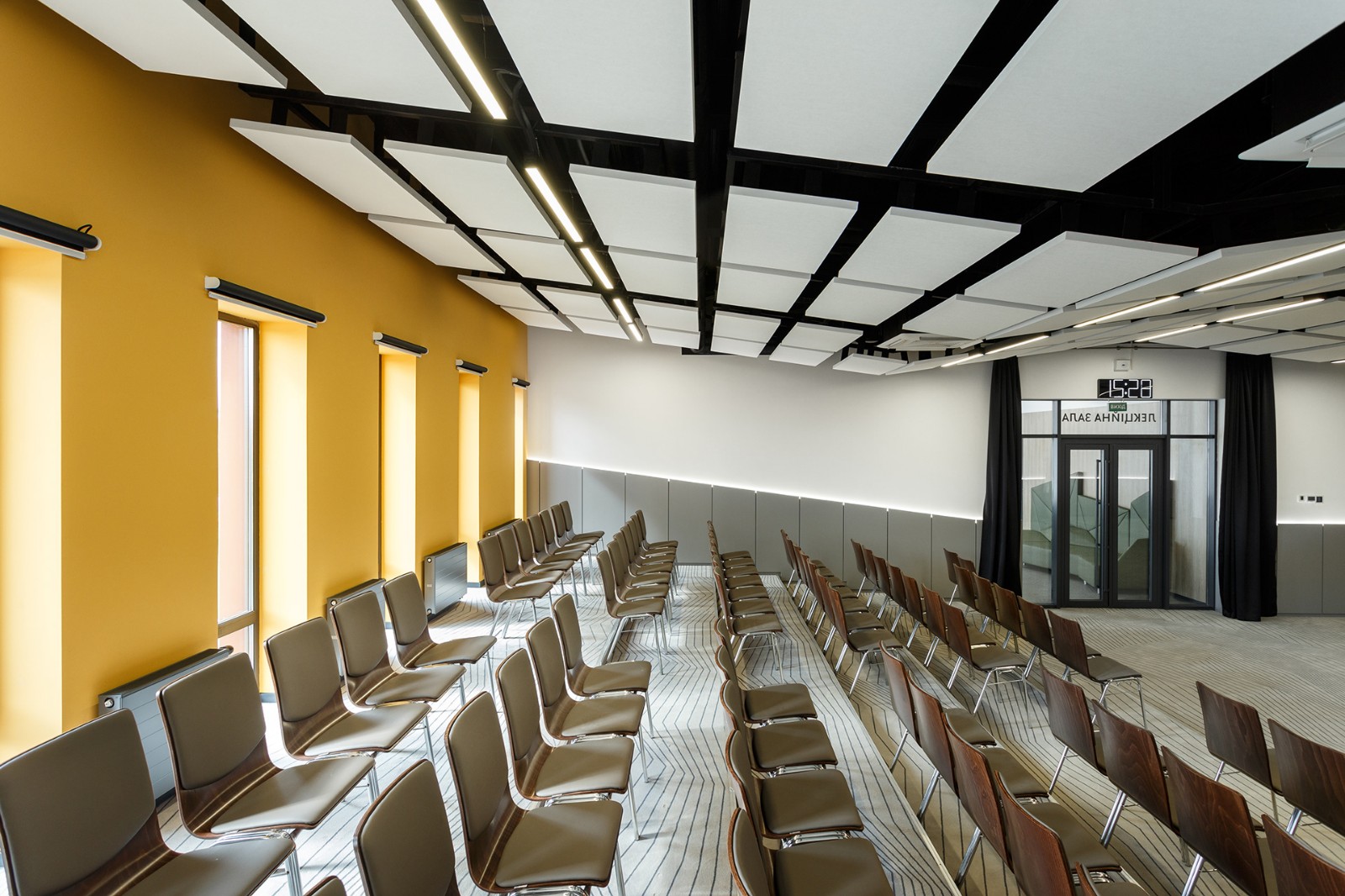 乌克兰基辅 A+ 学院 SVOYA studio-56