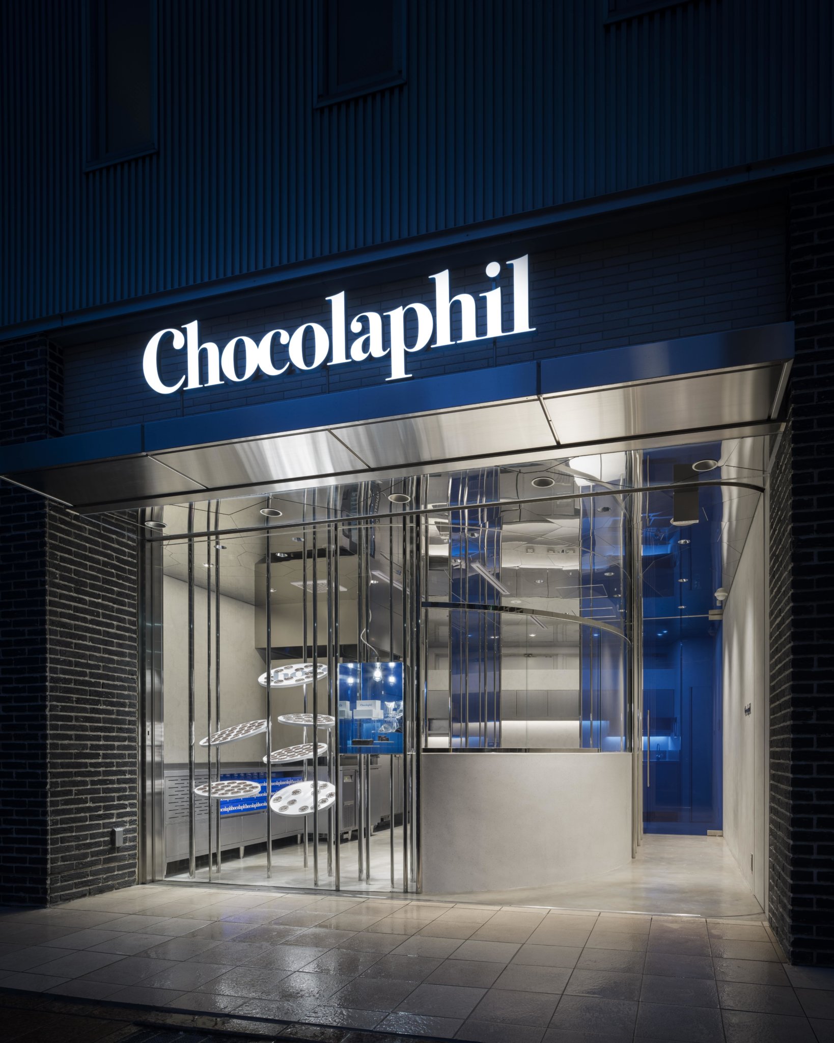 深海蓝的巧克力森林——CHOCOLAPHIL 室内设计赏析-19