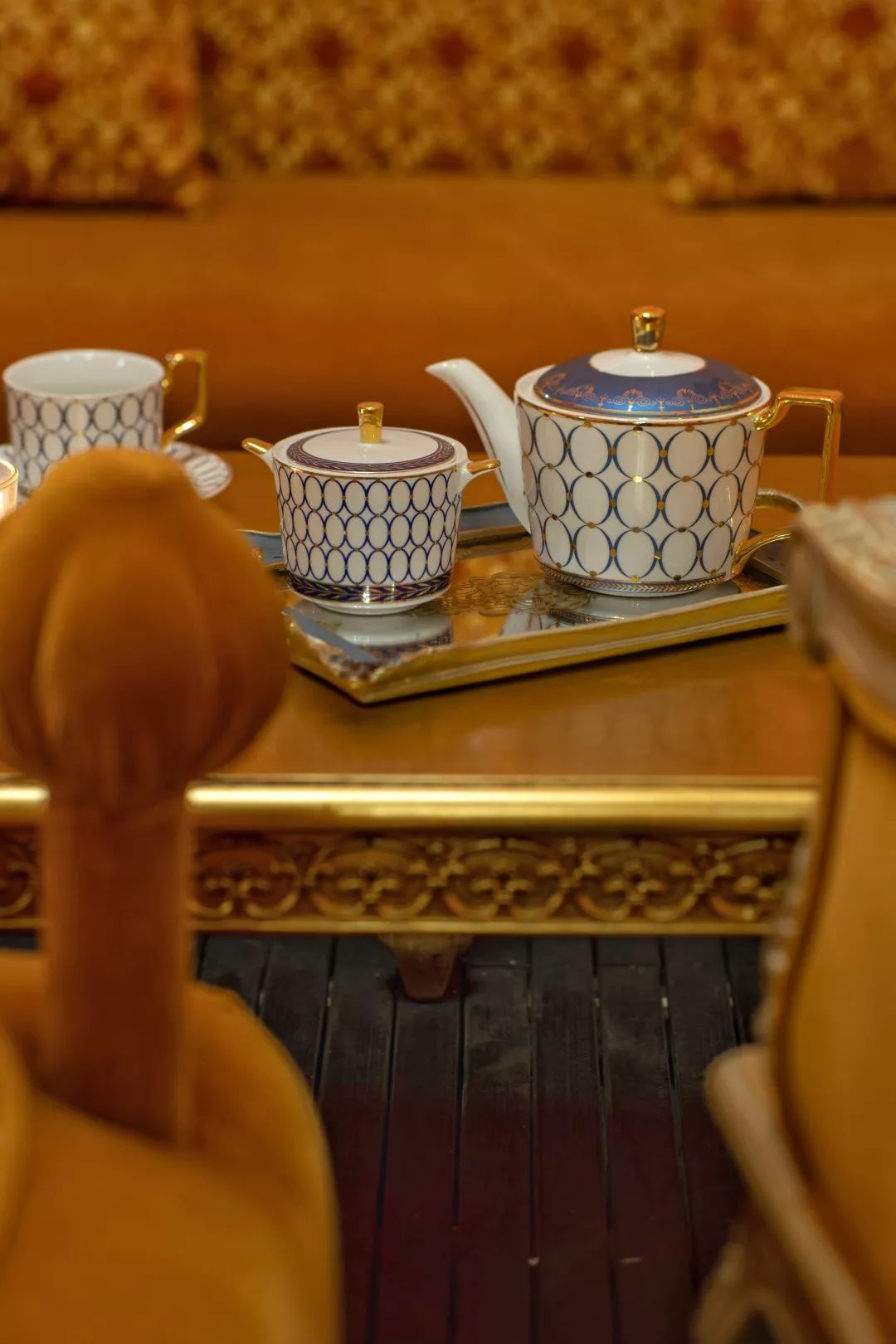 武汉百年老房大变身,甜品店设计展现女性魅力-51