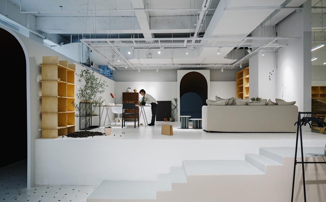 Mushroom 服装店 | 圆拱形空间的趣味与灵动-19