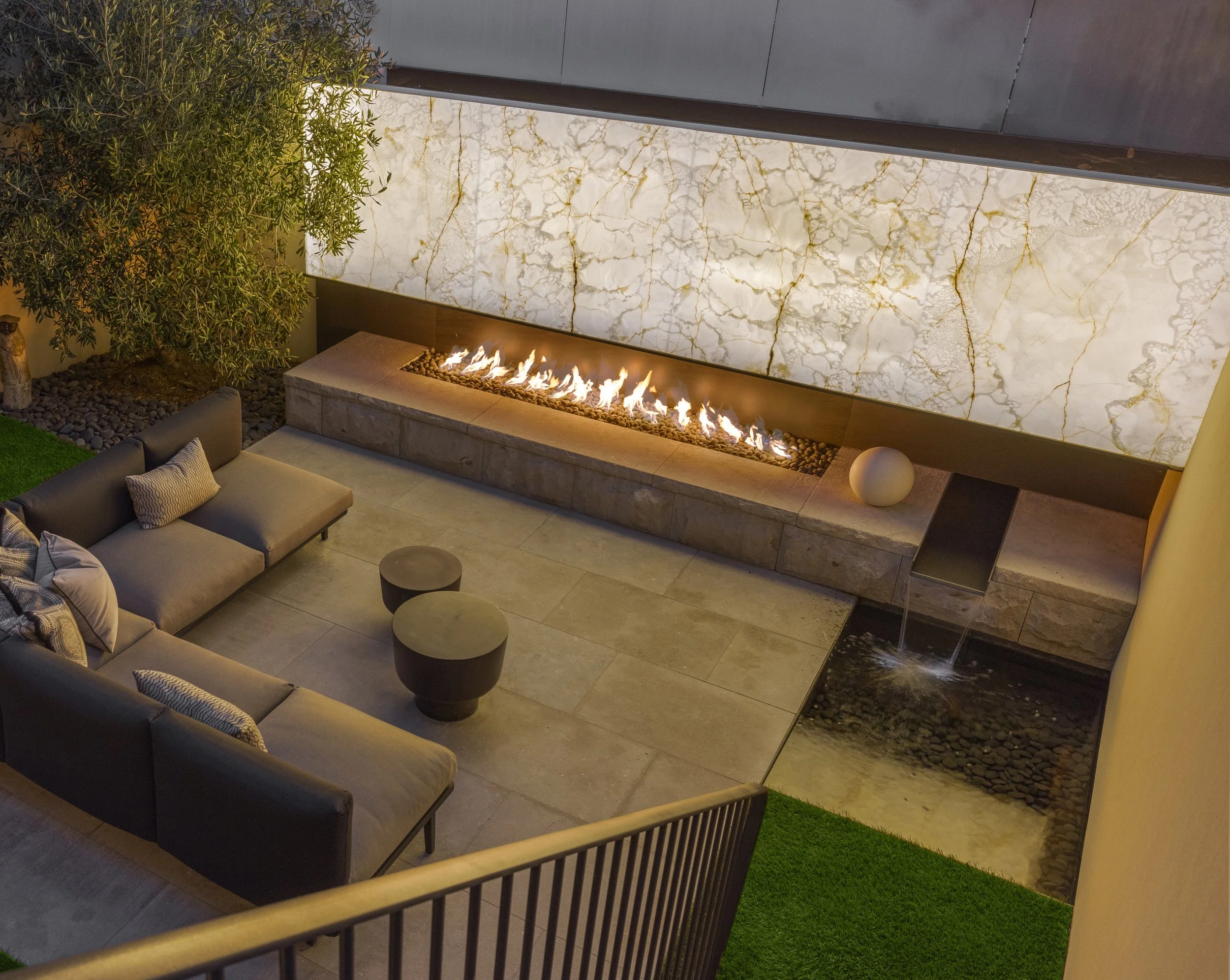 现代码头（注：Marina常见释义为码头、游艇码头 ，Modern是现代的 ） 丨美国丨HSH INTERIORS-3