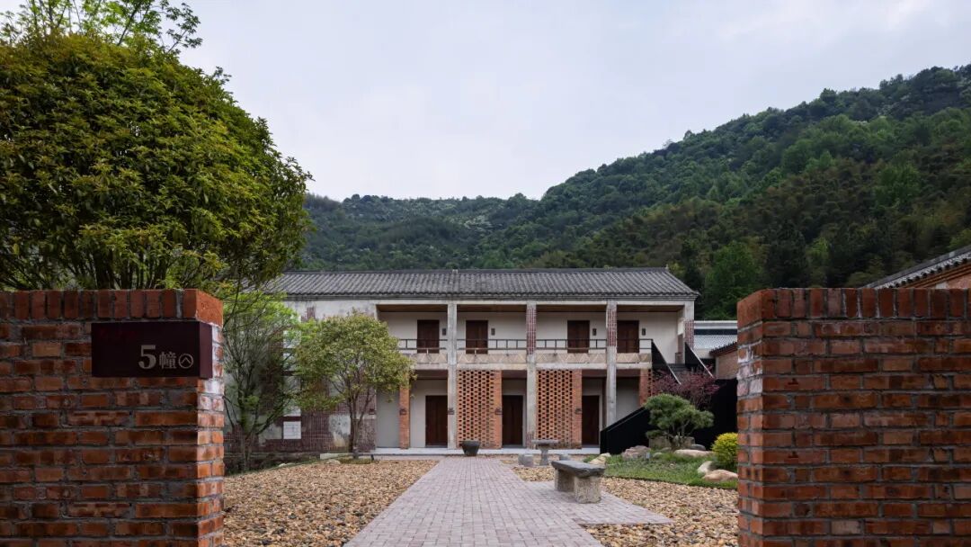 池州红专记民宿丨中国池州丨苏州右见商业-75