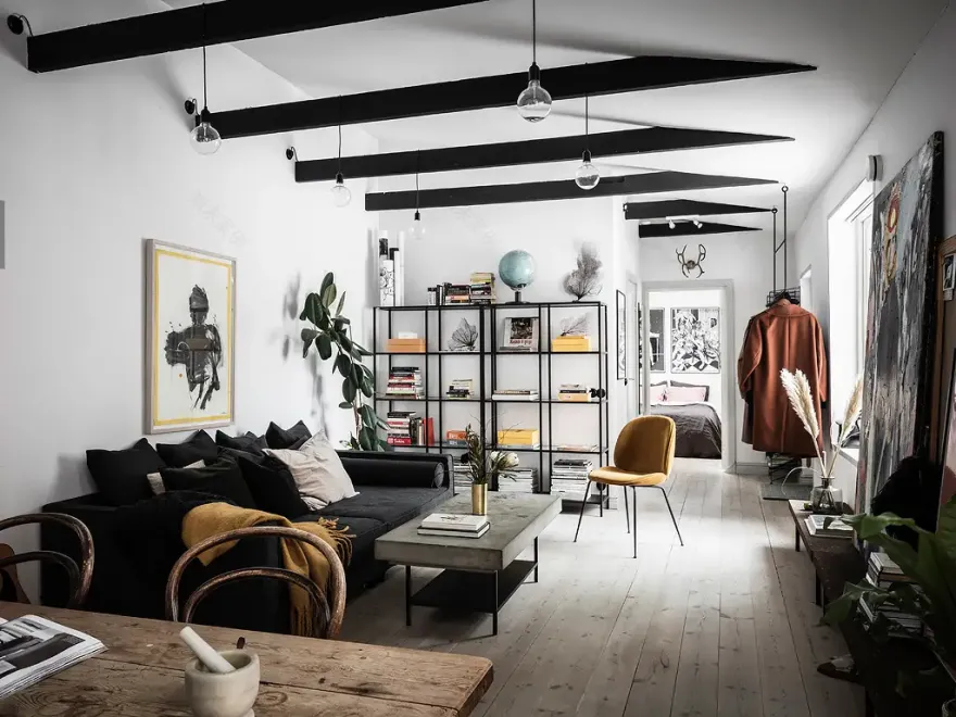 瑞典百年老屋中的温馨卧室设计-1