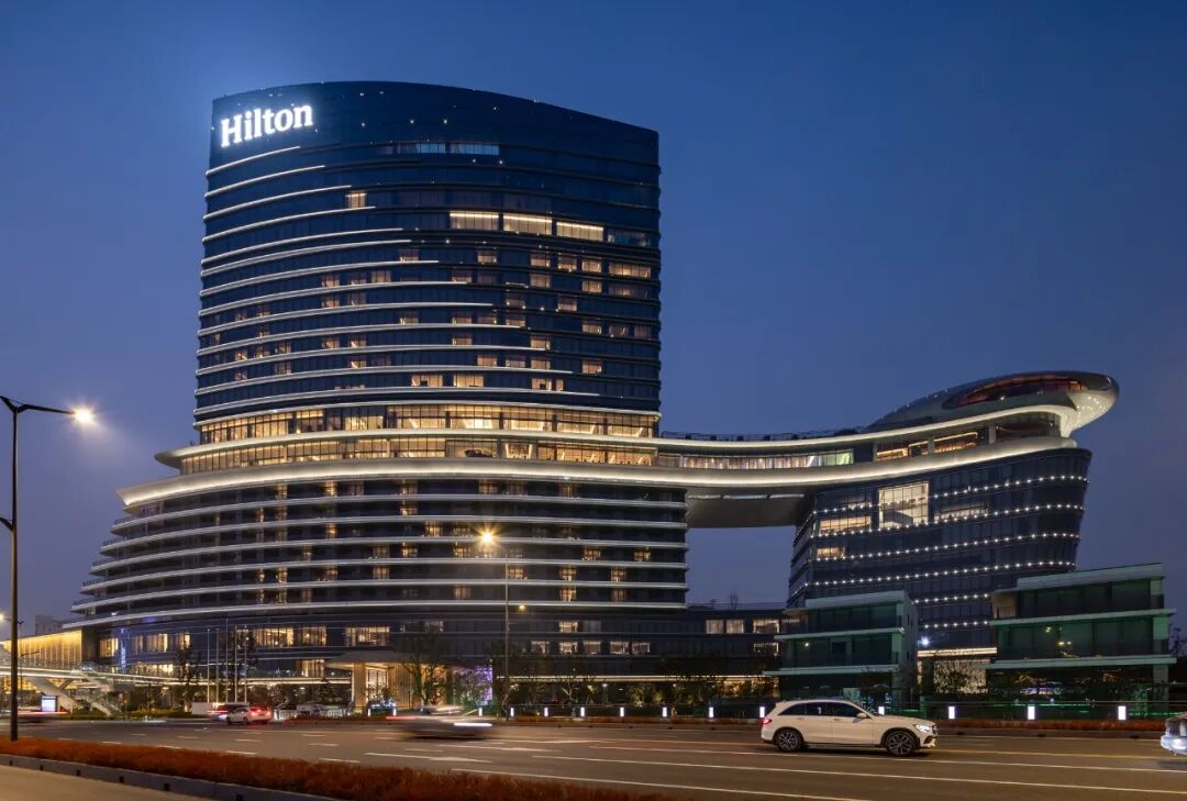 帆影鎏光|常熟希尔顿酒店照明设计-6