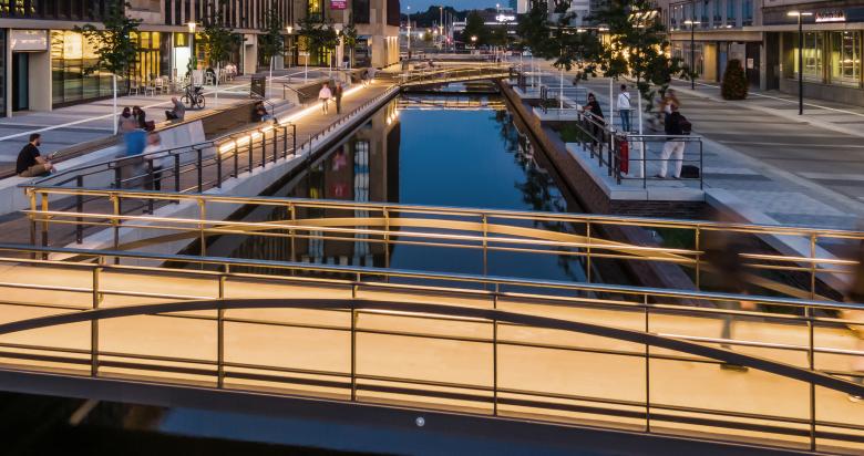 bgmr Landschaftsarchitekten丨Umgestaltung Holstenbrücke, Kleiner Kiel Kanal丨德国-46