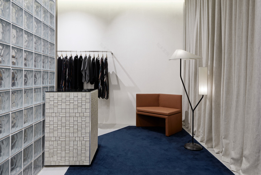 Spotlight Design News November 2017.-15