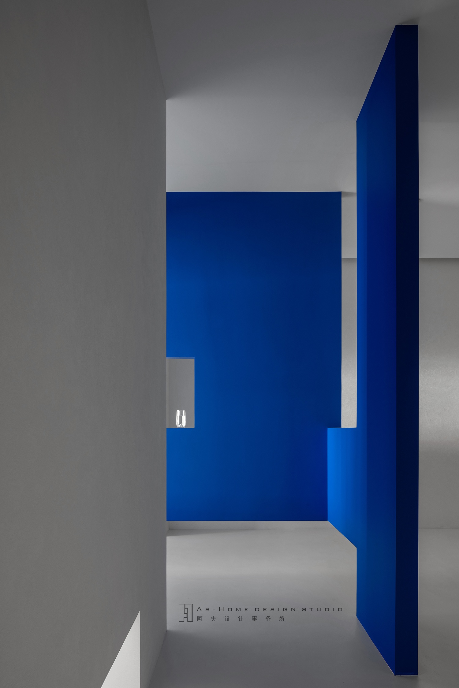 悬浮的涂料展厅-56