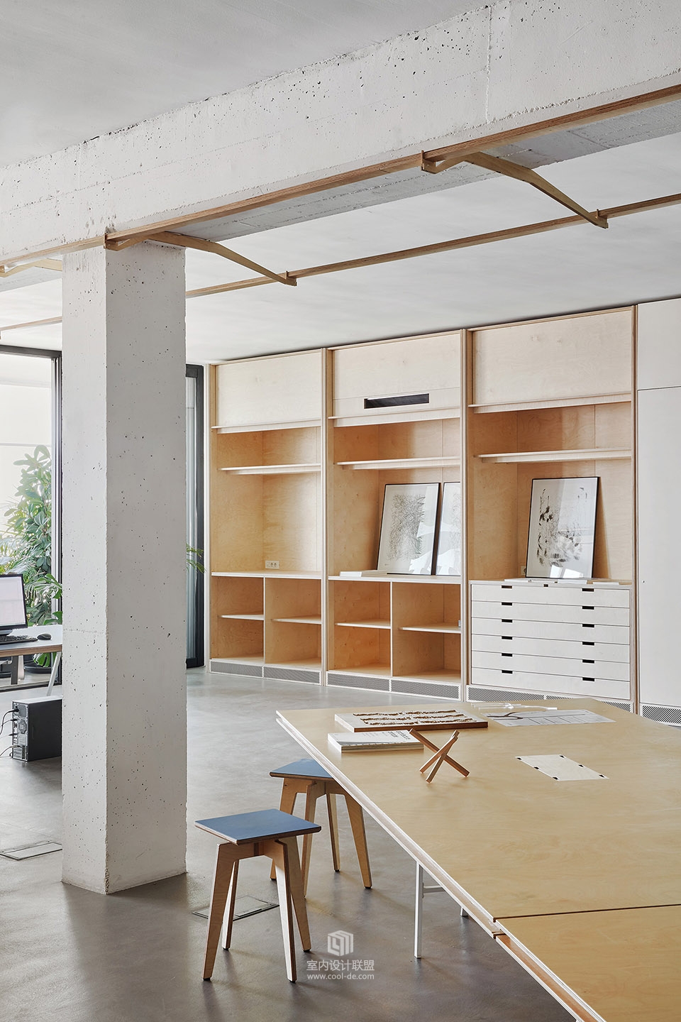 巴塞罗那创意街区联合办公空间-5